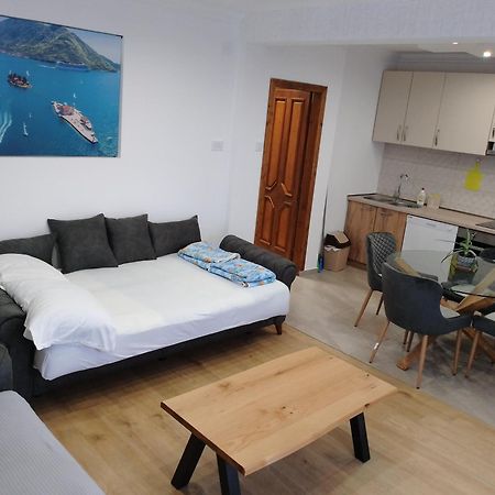 Apartment Ksenija コトル エクステリア 写真