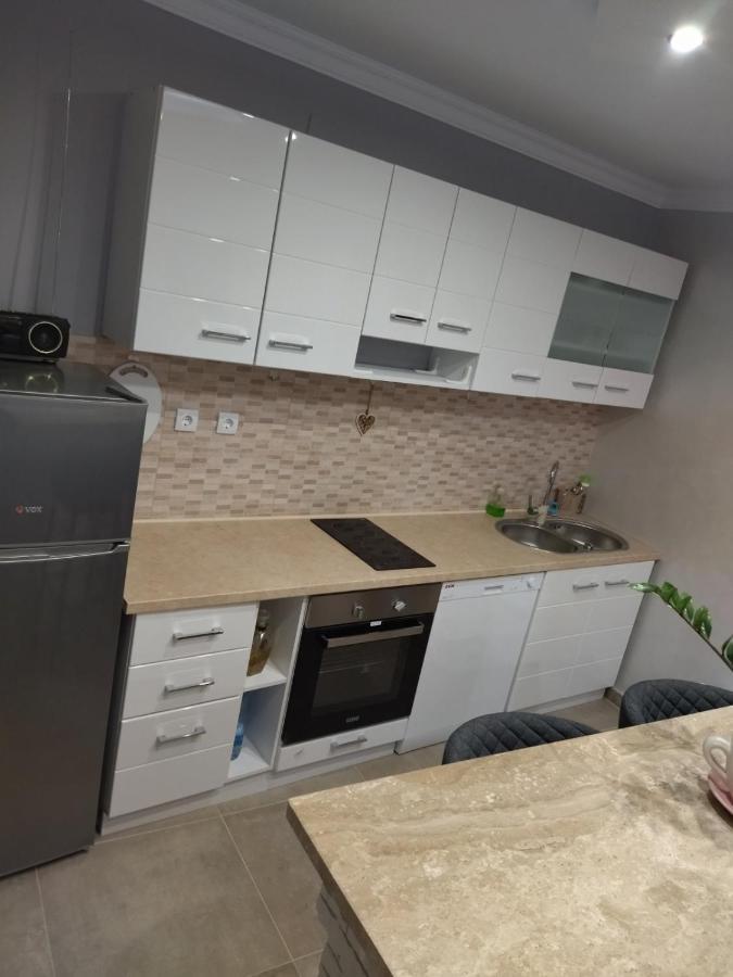 Apartment Ksenija コトル エクステリア 写真