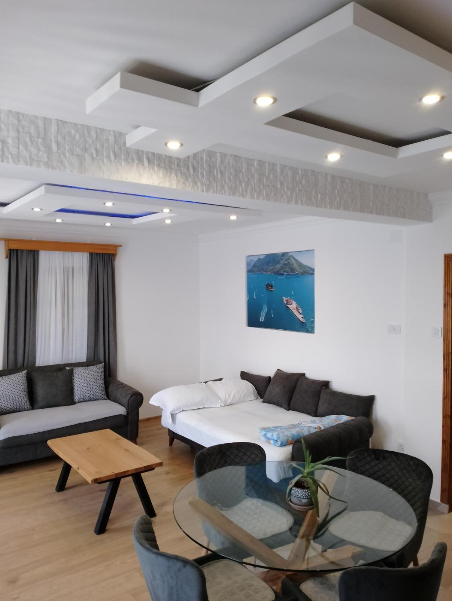 Apartment Ksenija コトル エクステリア 写真